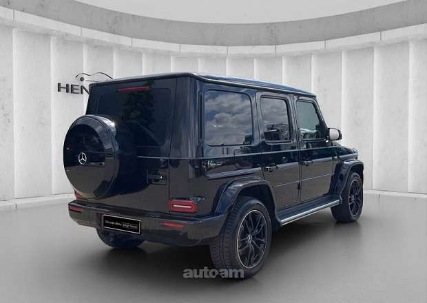 Mercedes-Benz G 400