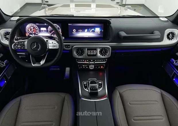 Mercedes-Benz G 400