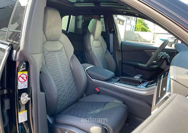 Audi RSQ8