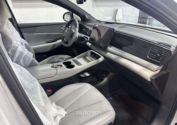 BYD SEA Lion 06