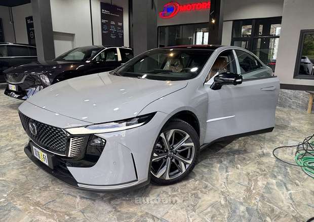 Mazda EZ-6