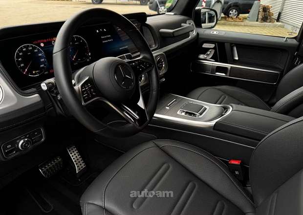 Mercedes-Benz G 400