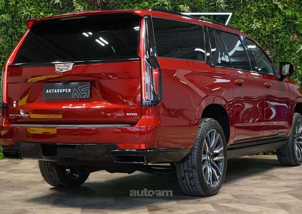 Cadillac Escalade