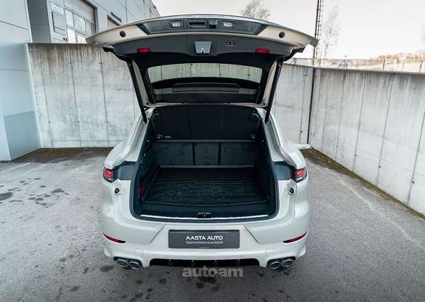 Porsche Cayenne Coupe