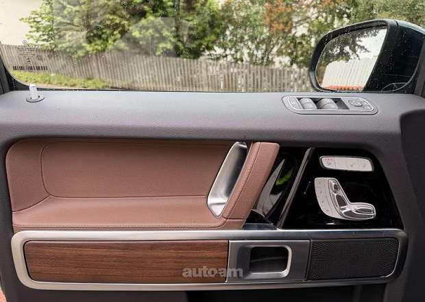 Mercedes-Benz G 400