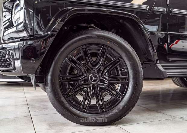 Mercedes-Benz G 400