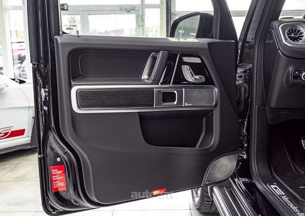 Mercedes-Benz G 400