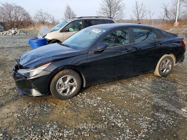Hyundai Elantra  2021 