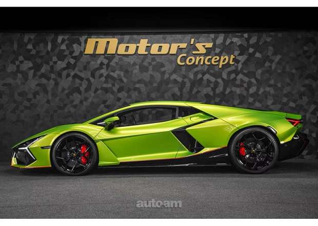 Lamborghini Revuelto