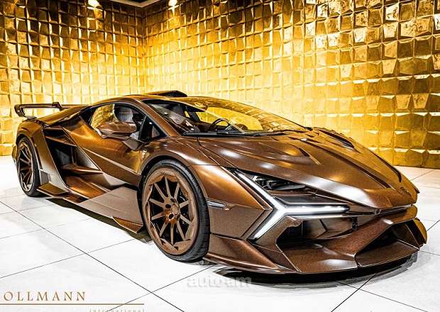Lamborghini Revuelto