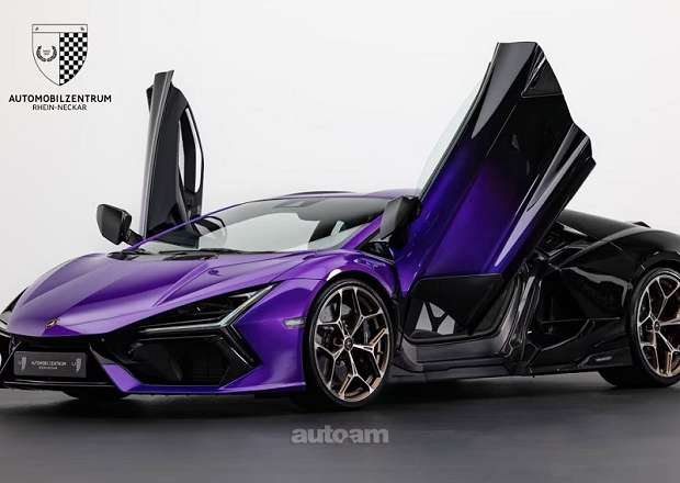 Lamborghini Revuelto