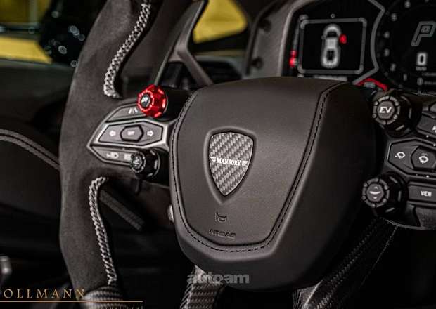 Lamborghini Revuelto