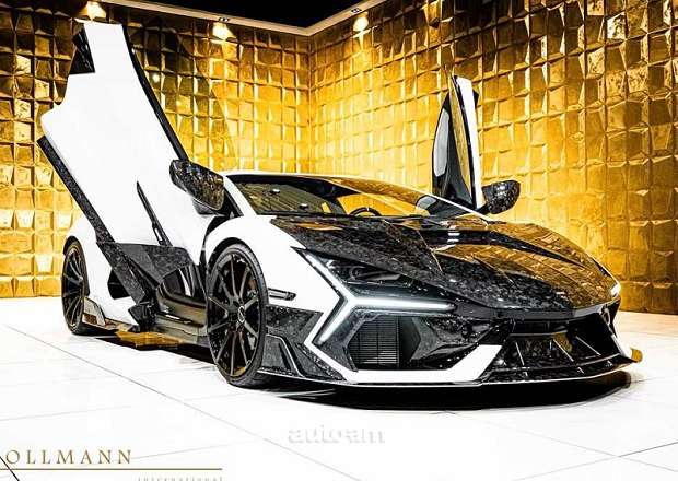 Lamborghini Revuelto