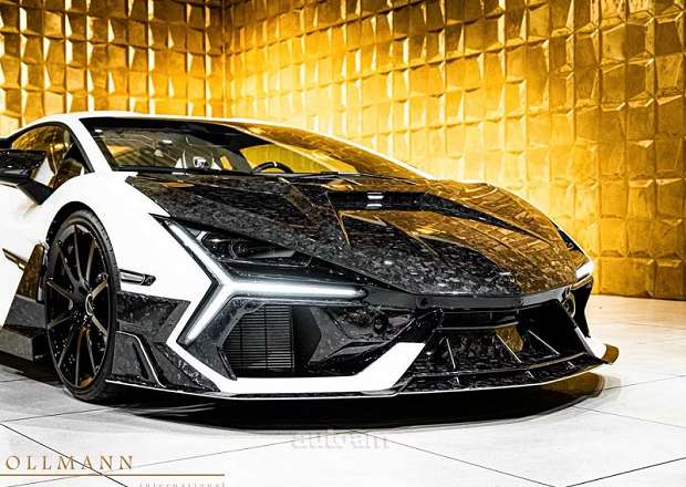 Lamborghini Revuelto