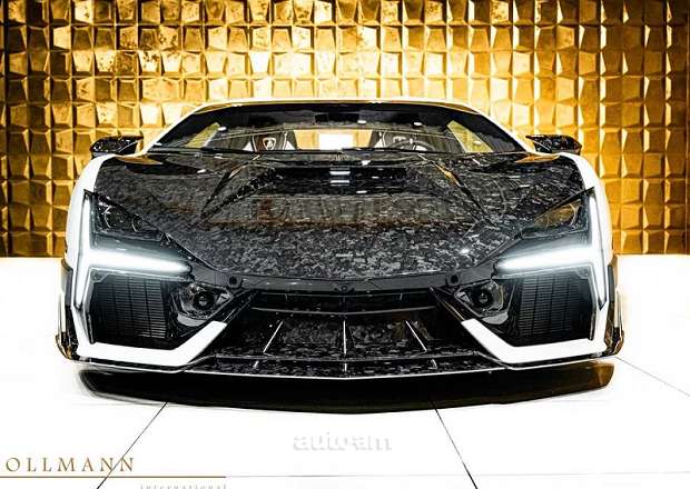 Lamborghini Revuelto