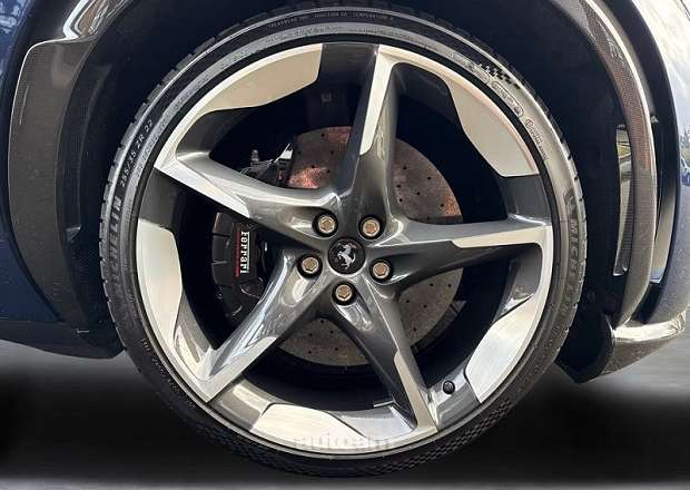 Ferrari Purosangue