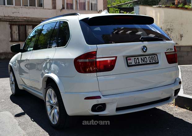 BMW X5 2010 — фото 15