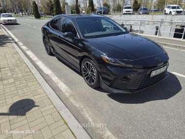 Toyota Camry  2025 