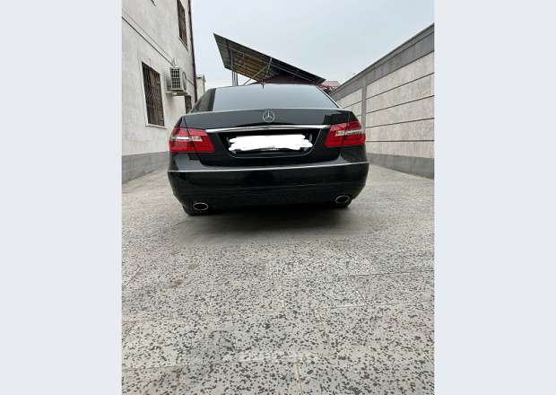 Mercedes-Benz E 350