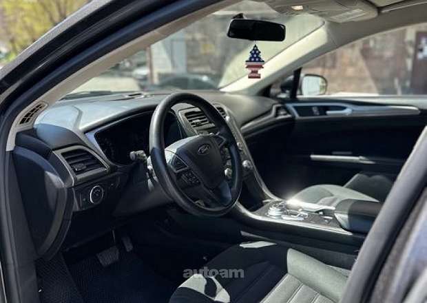 Ford Fusion