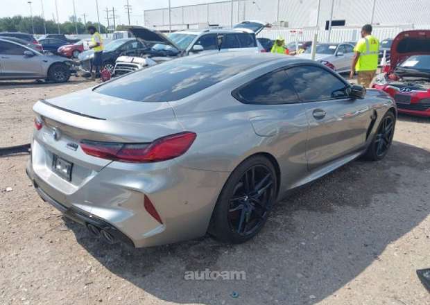 BMW M8