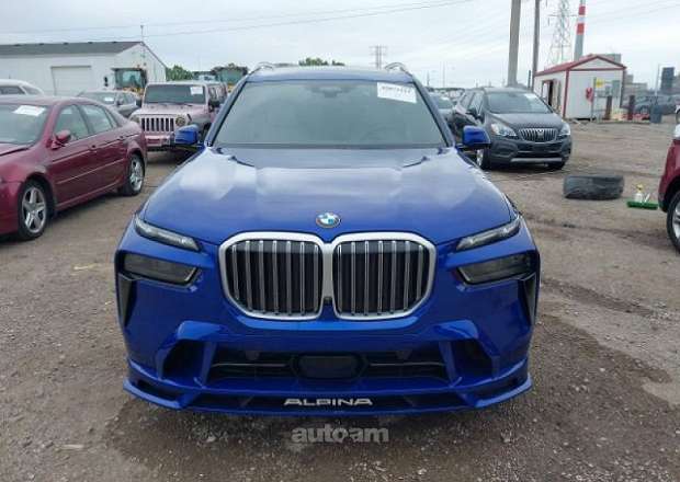 BMW X7