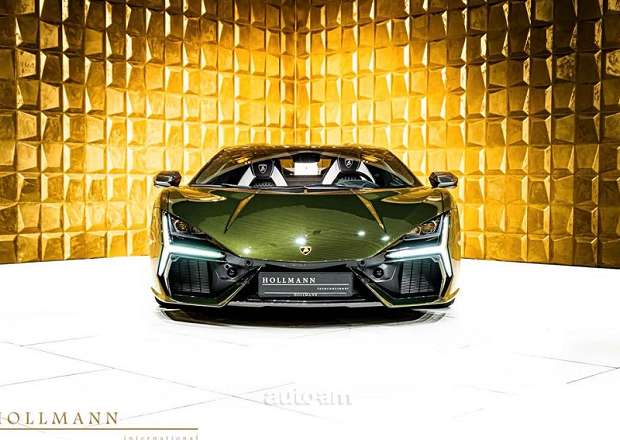Lamborghini Revuelto