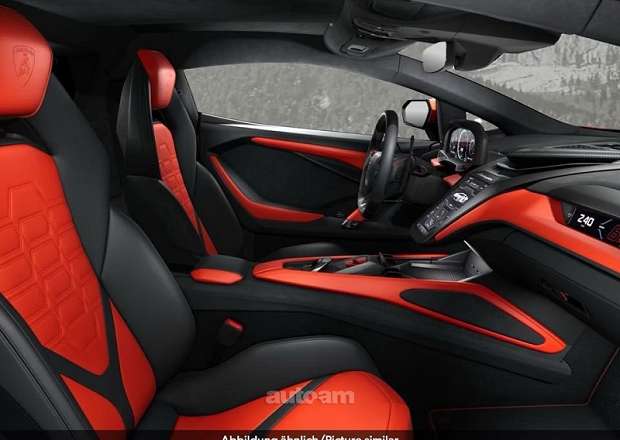 Lamborghini Revuelto