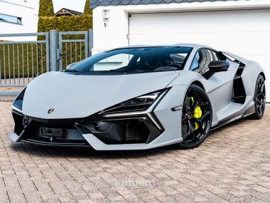 Lamborghini Revuelto  2026 