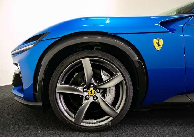 Ferrari Purosangue