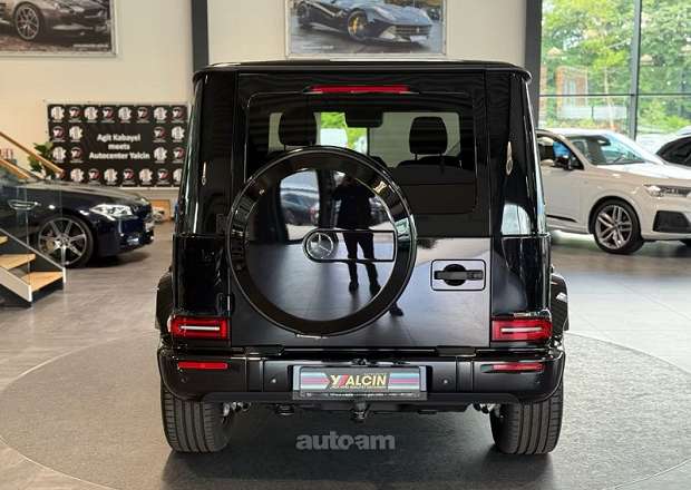 Mercedes-Benz G 400