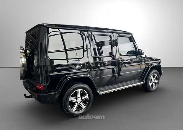 Mercedes-Benz G 500