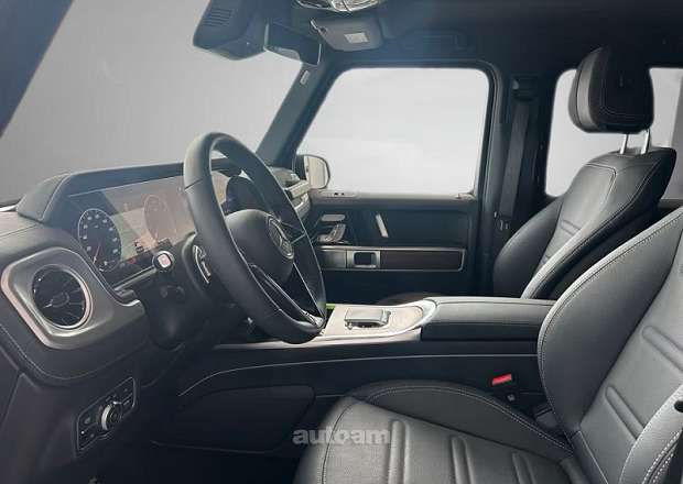 Mercedes-Benz G 500