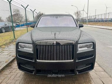Rolls Royce Cullinan  2026 