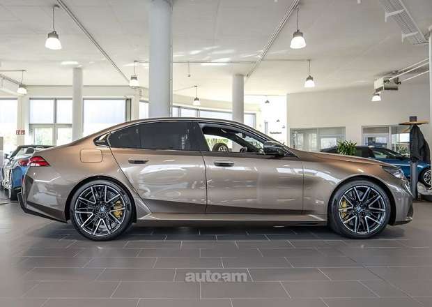 BMW M5