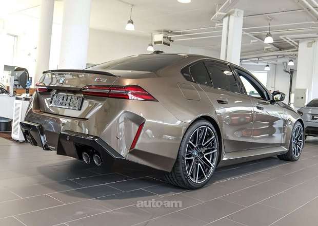 BMW M5