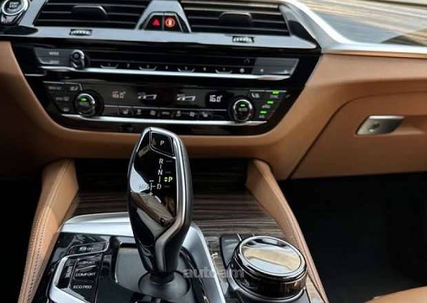 BMW 550