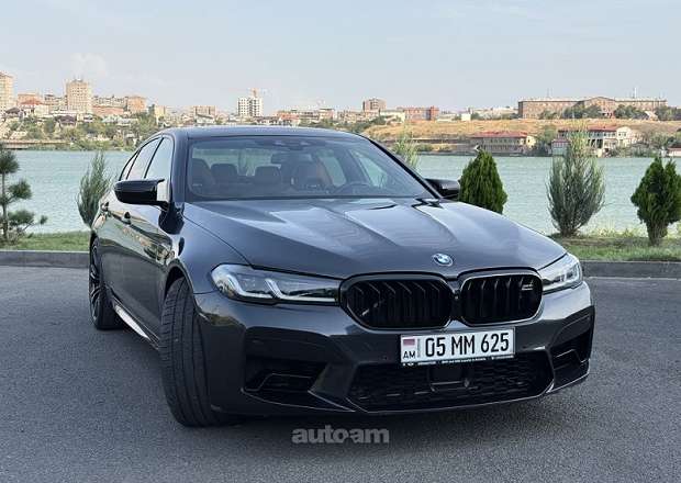 BMW M5