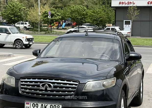Infiniti FX35