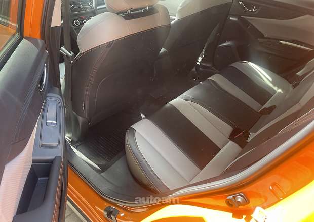 Subaru XV Crosstrek 2018 — լուսանկար 5