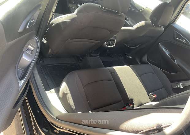 Chevrolet Malibu 2020 — photo 7