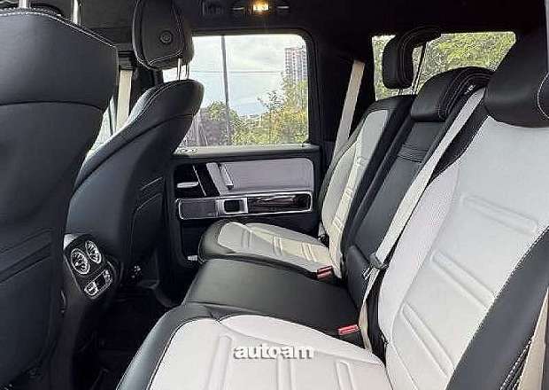 Mercedes-Benz G 500