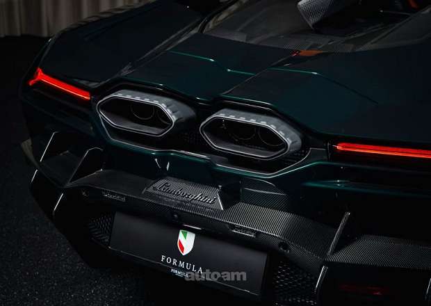 Lamborghini Revuelto