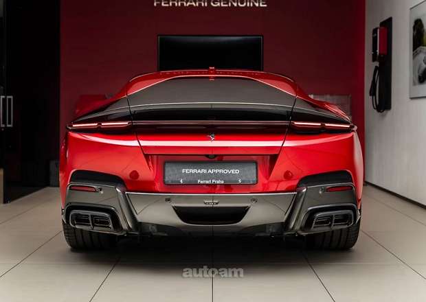 Ferrari 208
