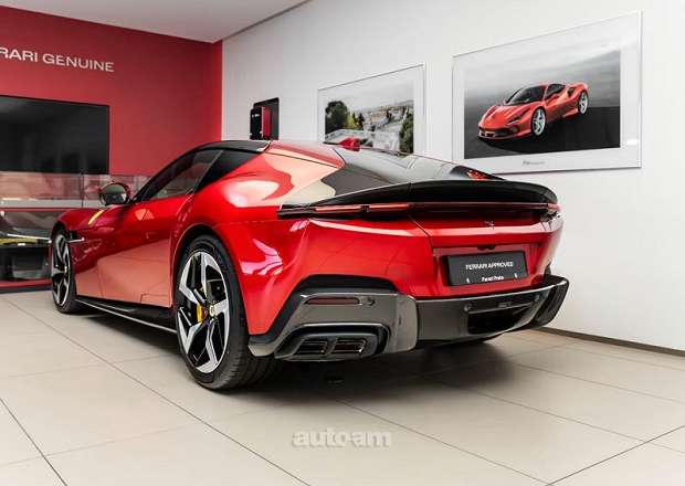 Ferrari 208