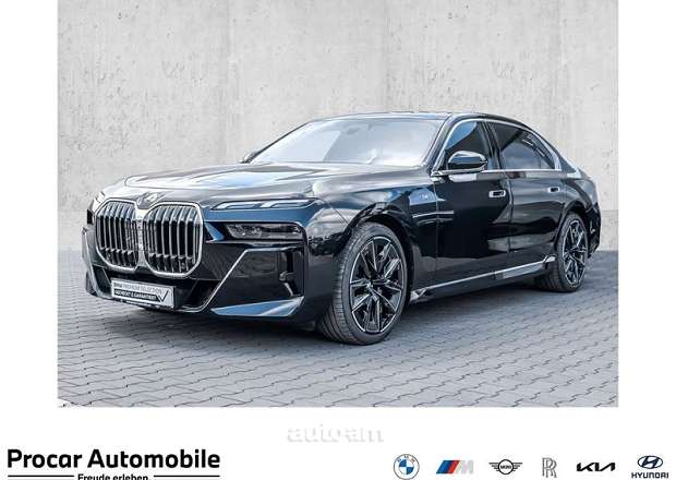 BMW 740