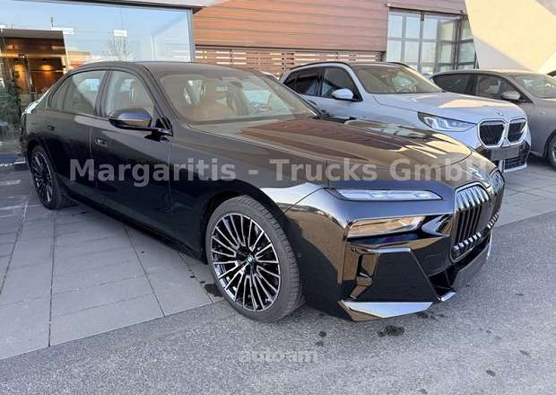 BMW 740