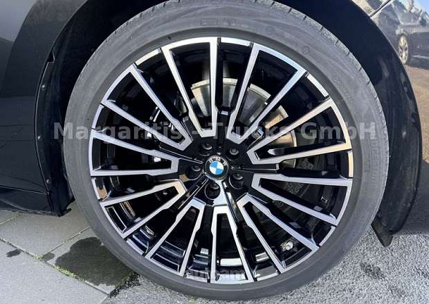 BMW 740
