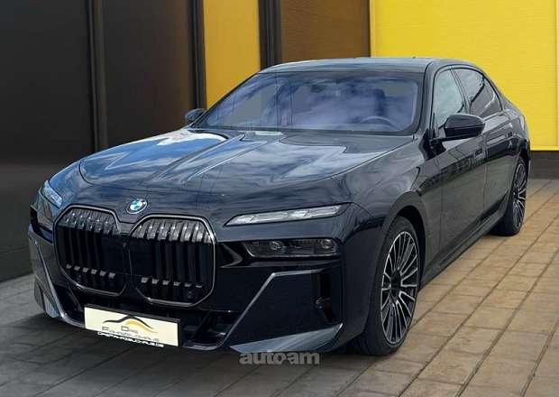 BMW 740