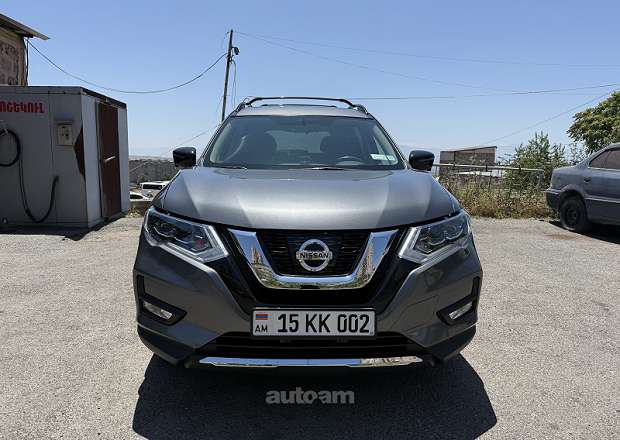 Nissan Rogue 2018 — photo 2
